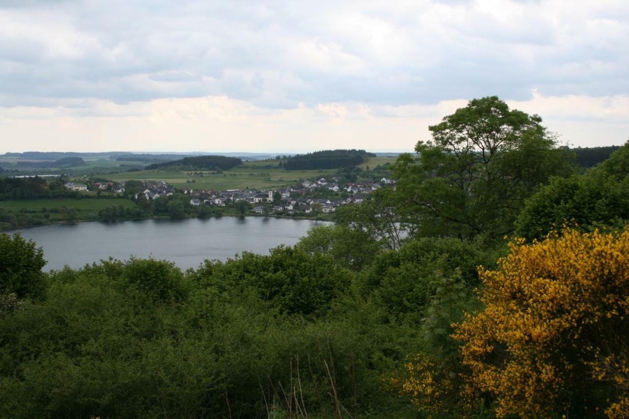 Location Panoramagreen Burg Reuland Esterno foto